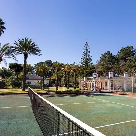 In Corroios, Region Lissabon Holiday home *